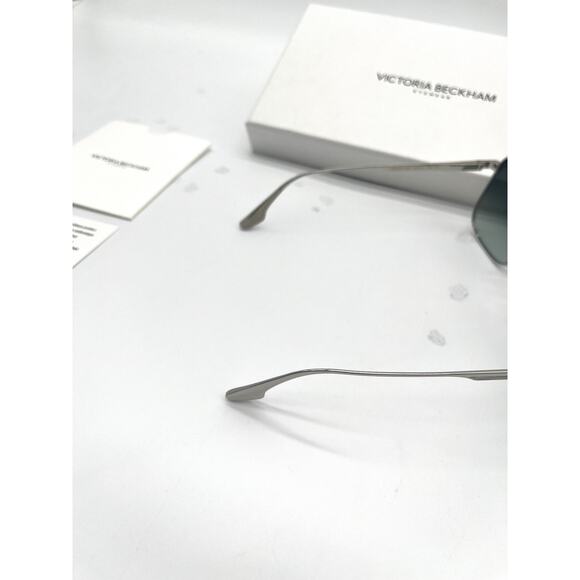 VICTORIA BECKHAM NEW Coin-Edge Navigator Sunglasses, Full Inclusion, Silver main image 4